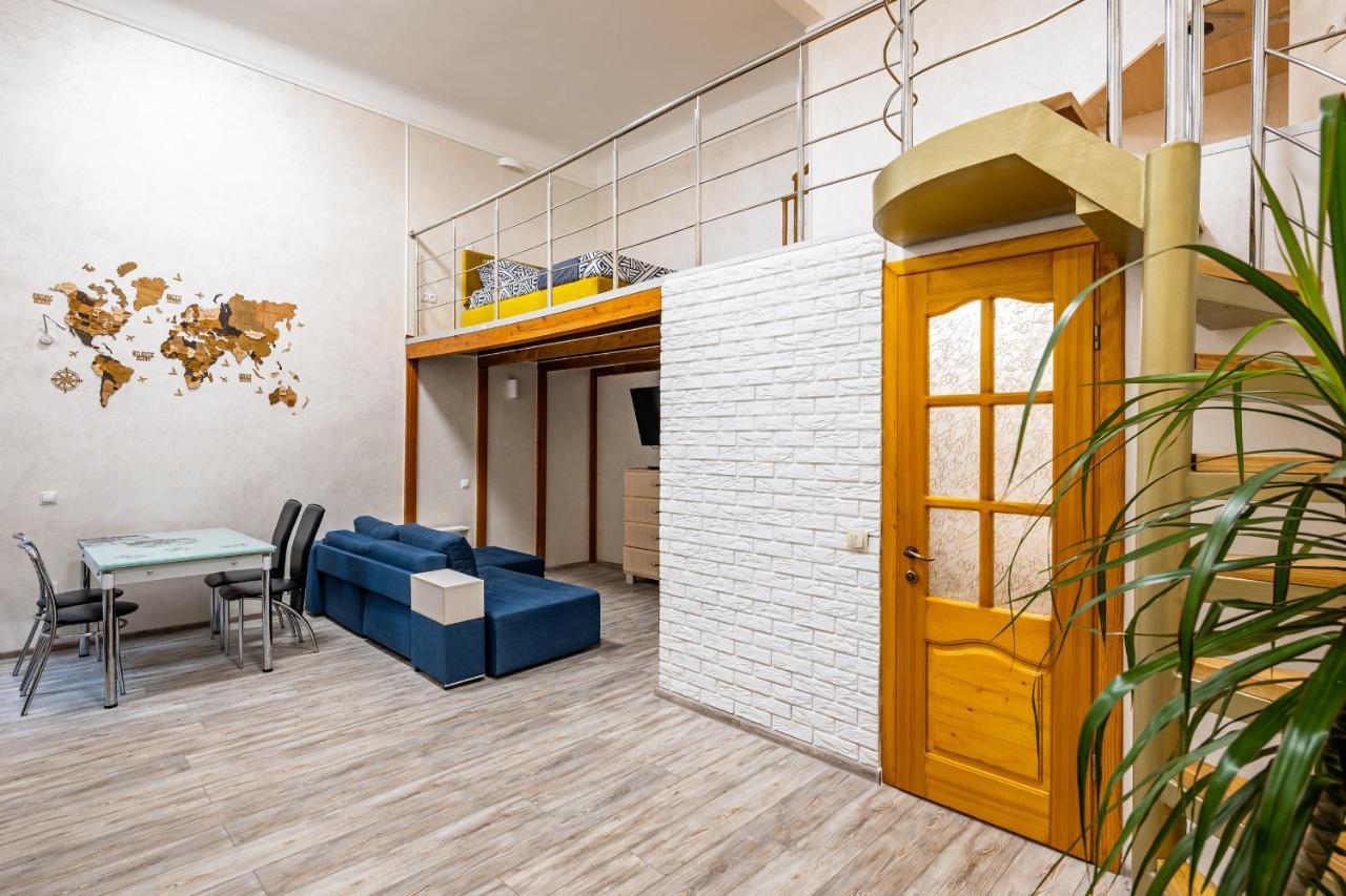 Apartment On Kovzhuna Street Lviv Ngoại thất bức ảnh