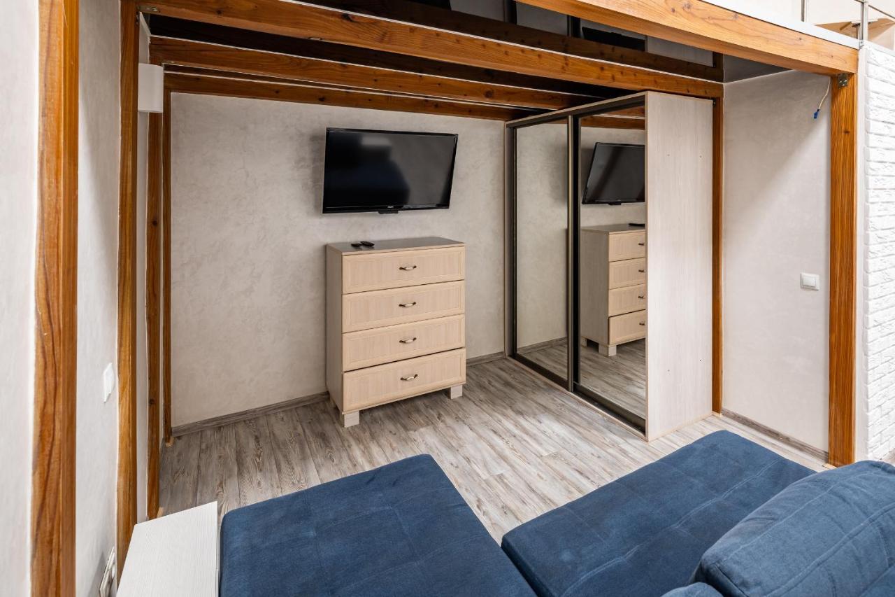 Apartment On Kovzhuna Street Lviv Ngoại thất bức ảnh